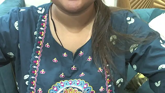 Snapshot of Kannu- chatting on 05/29/26, 08:12 Kannu- online show from 05/29/26, 08:12