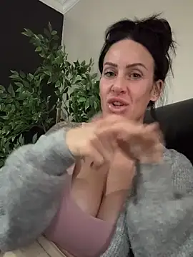 goddess-harper online show from 12/18/25, 11:16