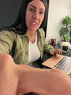 goddess-harper online show from 05/05/26, 12:46