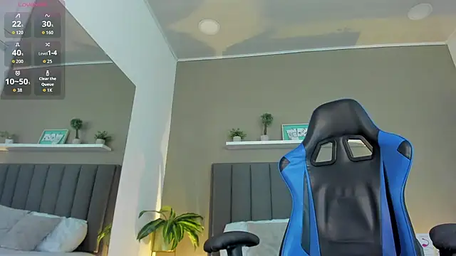 alessia leroy online show from 04/20/26, 07:37