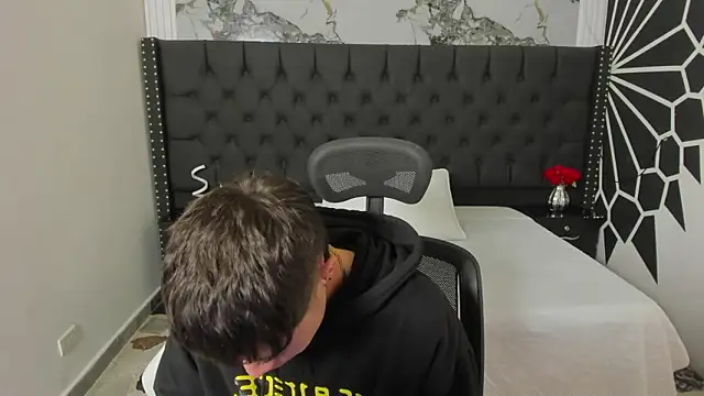 marcuscollins1  online show from 03/13/26, 12:12