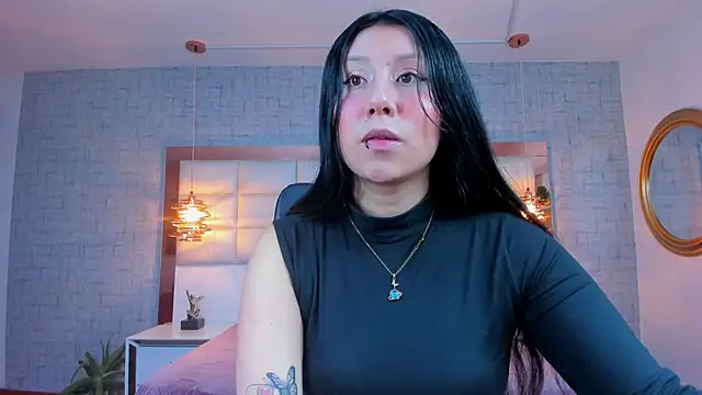Nohemi louse online show from 07/19/26, 07:50