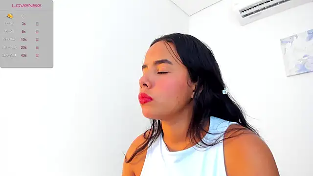 Roxy Stonee online show from 02/03/26, 07:30