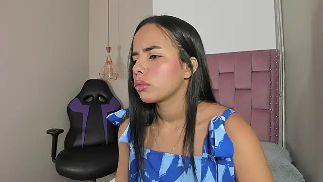 Roxy Stonee online show from 02/24/26, 03:21