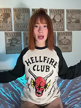 chloe rockss  online show from 11/06/25, 10:10