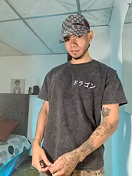 Niick01  online show from 11/27/25, 09:39