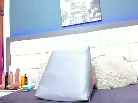 DayannaBronx online show from 02/20/25, 10:15