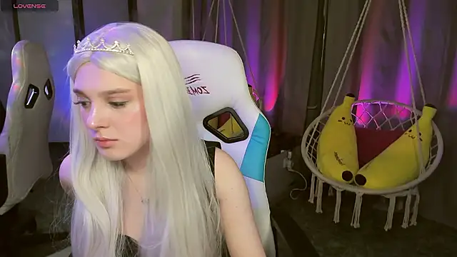 kaisajenner online show from 03/05/26, 10:44