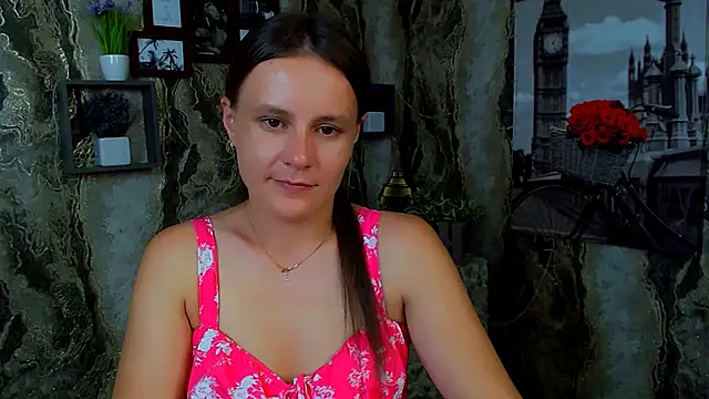 ValeriaHeart  online show from 09/14/25, 12:48