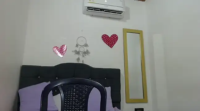 CanelaFierce online show from 02/07/25, 11:24