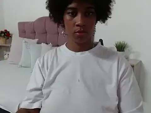 CanelaFierce online show from 03/08/25, 04:28