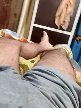 Hot funky boy online show from 03/06/25, 06:59