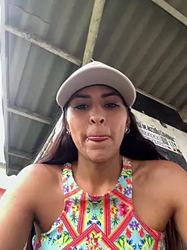 Sofiadelacruz online show from 06/30/26, 08:32