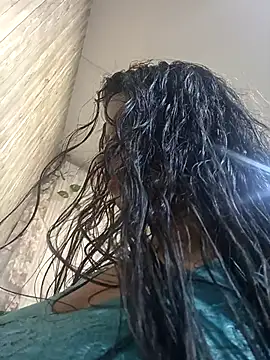 Rachel new20 online show from 10/03/25, 04:48