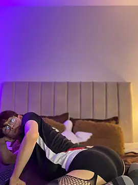 jacob and sam online show from 11/18/25, 04:28