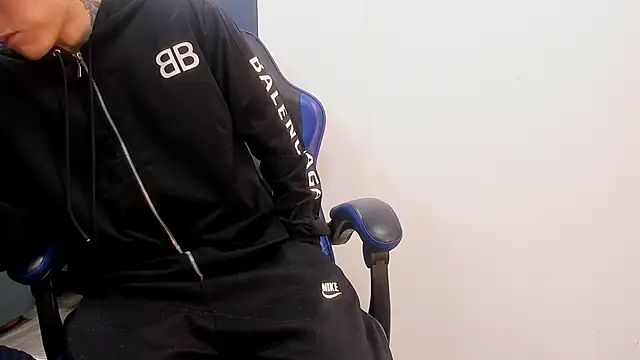 roan birkin online show from 10/22/25, 08:30