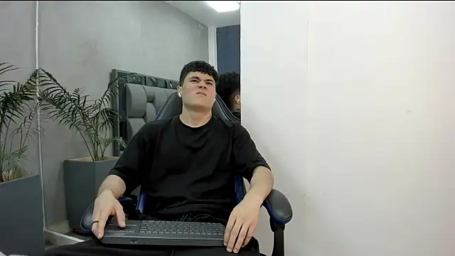 roan birkin online show from 11/19/25, 07:47