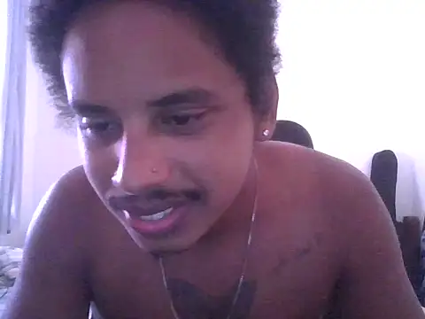 Snapshot of ONegodoce25 chatting on 05/02/26, 03:50 ONegodoce25 online show from 05/02/26, 03:50