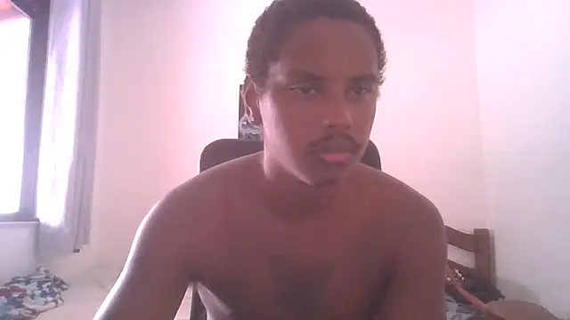 Snapshot of ONegodoce25 chatting on 07/20/26, 02:19 ONegodoce25 online show from 07/20/26, 02:19