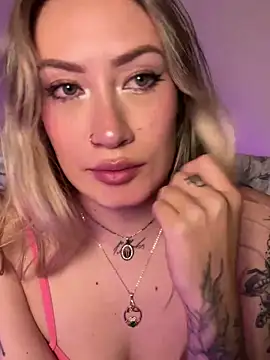 Lally Valencia   online show from 03/20/25, 09:04