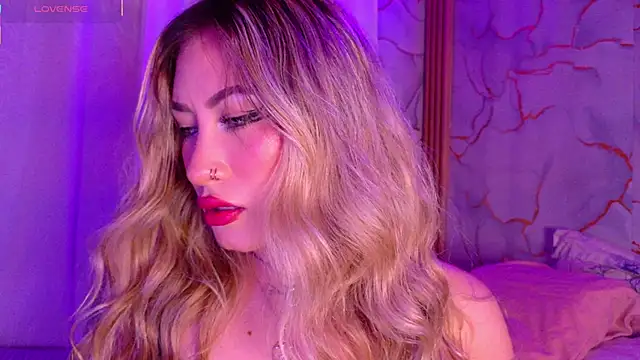 Lally Valencia   online show from 03/21/26, 07:24