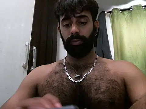 Snapshot of indianhairybull chatting on 03/20/25, 04:40 indianhairybull online show from 03/20/25, 04:40