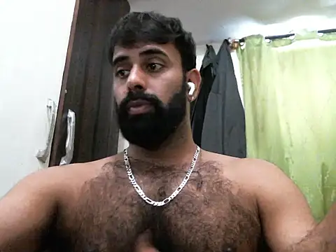 Snapshot of indianhairybull chatting on 10/03/25, 04:53 indianhairybull online show from 10/03/25, 04:53
