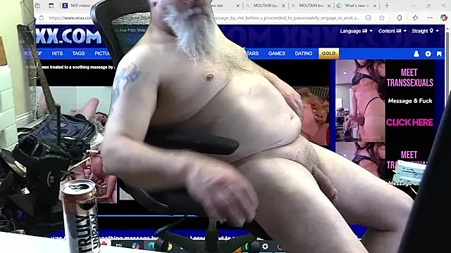 BigManCandy online show from 02/10/25, 08:53