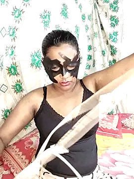 monekhan123 online show from 02/17/25, 04:59