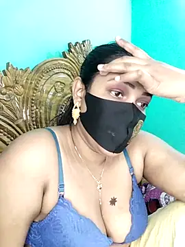 monekhan123 online show from 11/24/25, 09:53