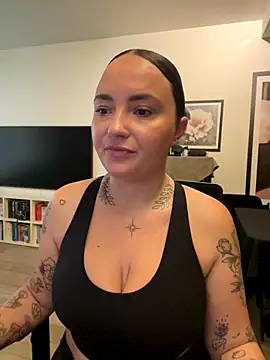 Snapshot of Orgasmille chatting on 10/02/25, 08:10 Orgasmille online show from 10/02/25, 08:10