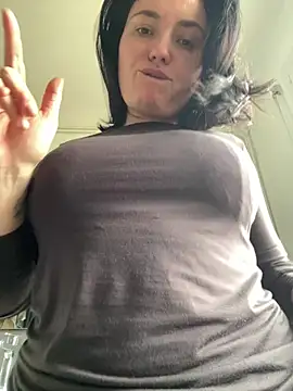 Snapshot of Orgasmille chatting on 02/21/26, 12:06 Orgasmille online show from 02/21/26, 12:06