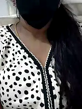 Tamil Meera12 online show from 03/21/25, 03:44