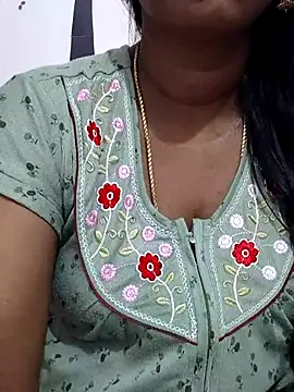 Tamil Meera12 online show from 10/26/25, 11:27