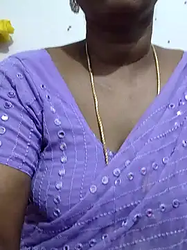 Snapshot of Tamil_Meera12 chatting on 06/30/26, 03:18 Tamil Meera12 online show from 06/30/26, 03:18