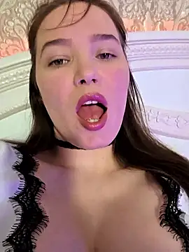 GoddessYanaMironova online show from 04/13/26, 12:05