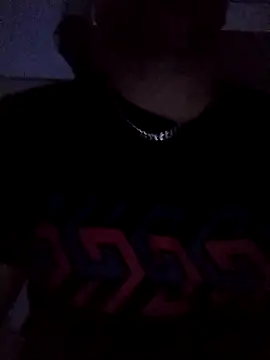 Snapshot of NAvoglia chatting on 10/03/25, 07:11 NAvoglia online show from 10/03/25, 07:11