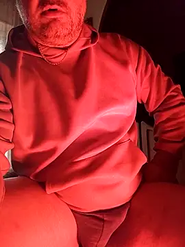 Snapshot of NAvoglia chatting on 02/14/26, 12:02 NAvoglia online show from 02/14/26, 12:02