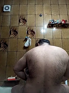 Snapshot of NAvoglia chatting on 03/05/26, 12:34 NAvoglia online show from 03/05/26, 12:34