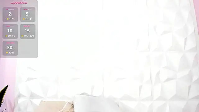 Lia Guzman online show from 03/14/25, 06:10