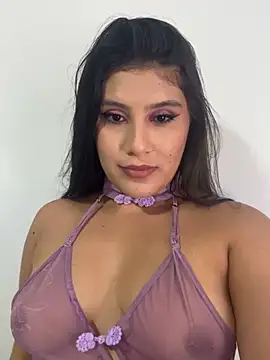 Arianna Fioree online show from 07/18/26, 06:34