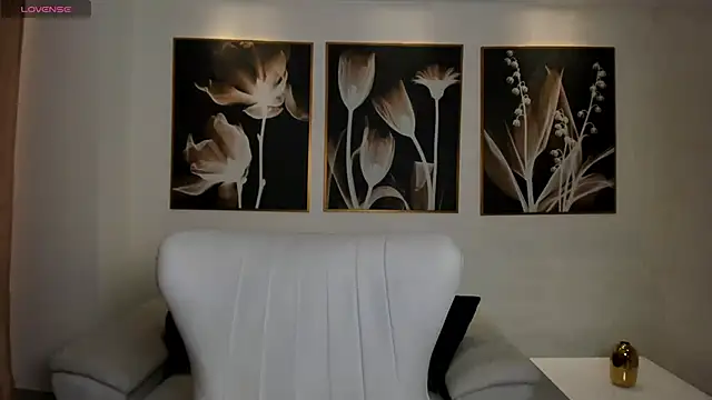 BeccaBaxter online show from 03/19/25, 07:17