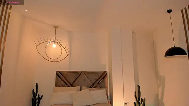 BeccaBaxter online show from 04/22/26, 12:07