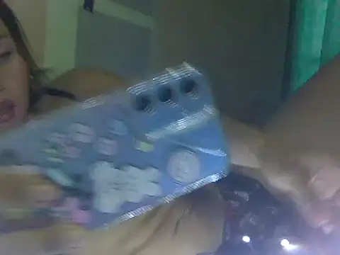 kyliebigboobs online show from 03/13/25, 09:26