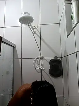 Pantaneirasexy online show from 11/21/25, 10:19