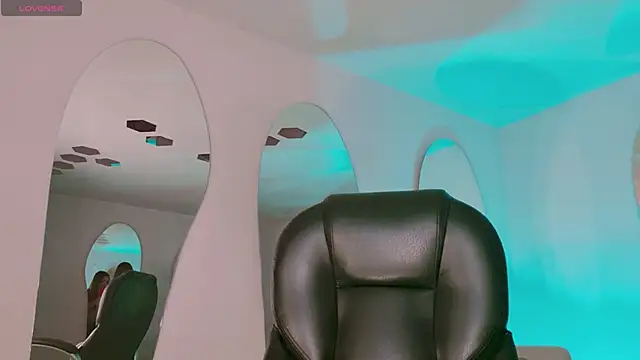 AmaiaHaywood online show from 11/07/25, 04:45