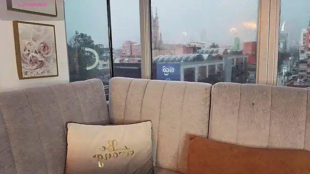 Daphne chers online show from 03/09/26, 08:02