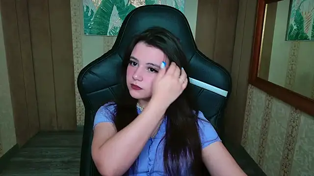 Pauline Heaven online show from 09/16/25, 10:27