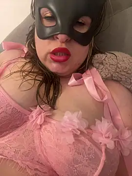 laarti online show from 04/21/26, 04:34