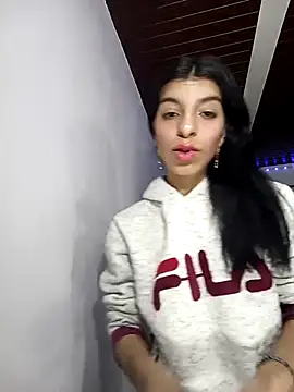 Ariell Kieran online show from 02/19/25, 12:46